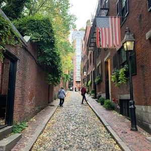 Meet your Posher, James